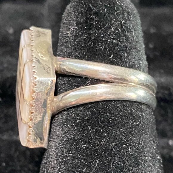 Ring Mother of Pearl Inlay Size 4.5 Native Zuni Unsigned Sterling Silver 925 Vin - Picture 4 of 16